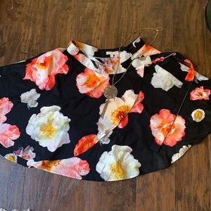 Gianni Bini black floral wrap skirt Large